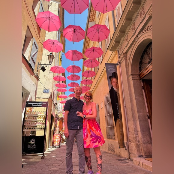 💚❤️Happy Holidays to all my wonderful supports and Posh Pals! See ya in 2026!💚❤️ - Picture 10 of 13